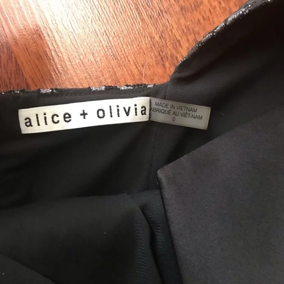 NWOT Alice + Olivia Maryann Metallic Jacquard Bow Tie Shoulder Dress 0 - Picture 13 of 16